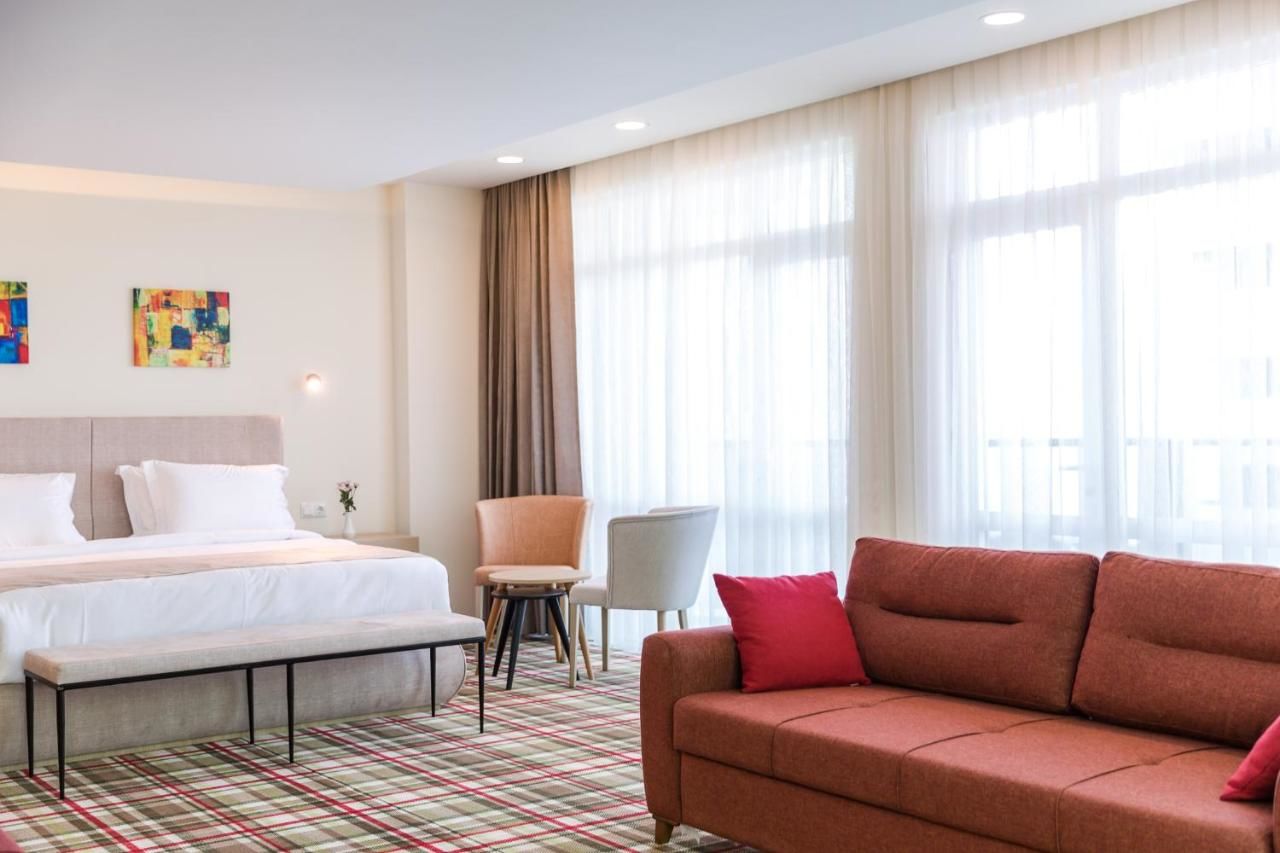 Отель Best Western Premier Batumi Батуми-8