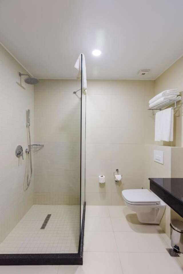 Отель Best Western Premier Batumi Батуми-41